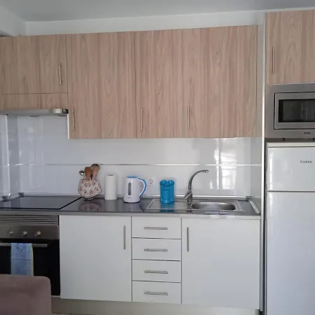 Island-village-jasmine דירה