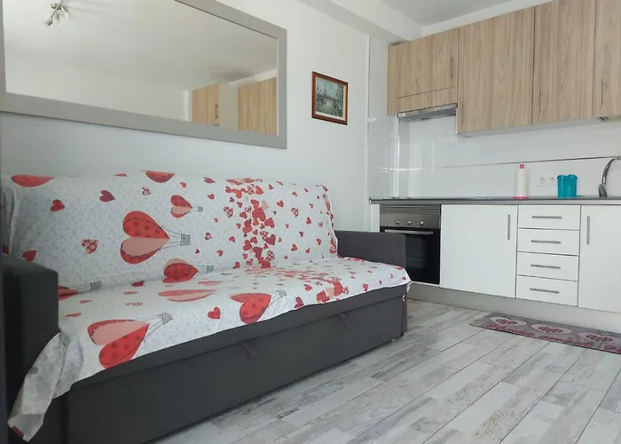 Island-village-jasmine